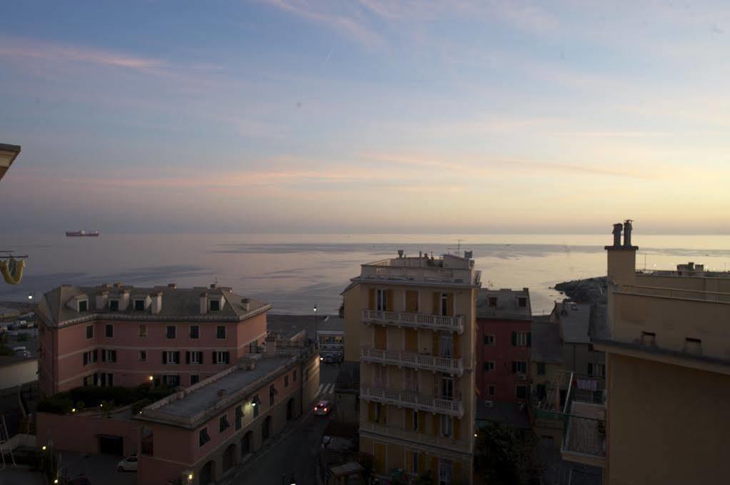 Hotel Tirreno Genua Zewnętrze zdjęcie